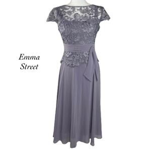 Emma Street Lavender Purple Lace Bust Gown Dress Size 4